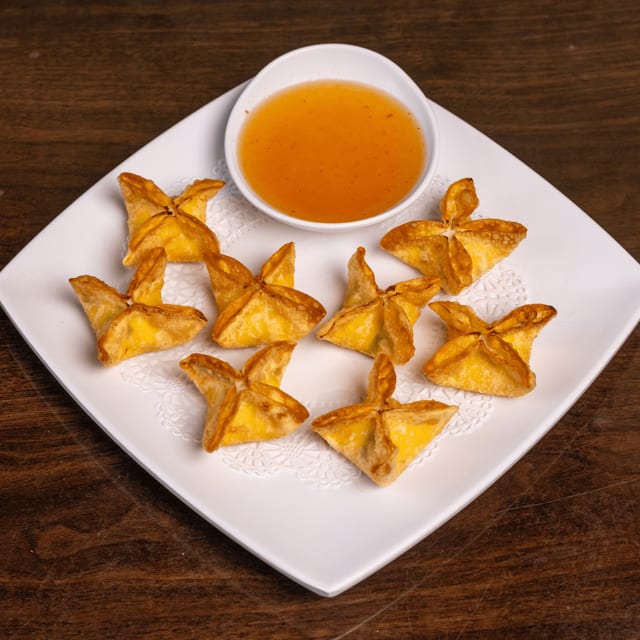 Crab Ragoons (8 pcs).