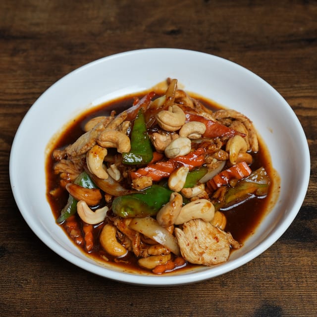 Pad Cashew "Him Ma Pan".